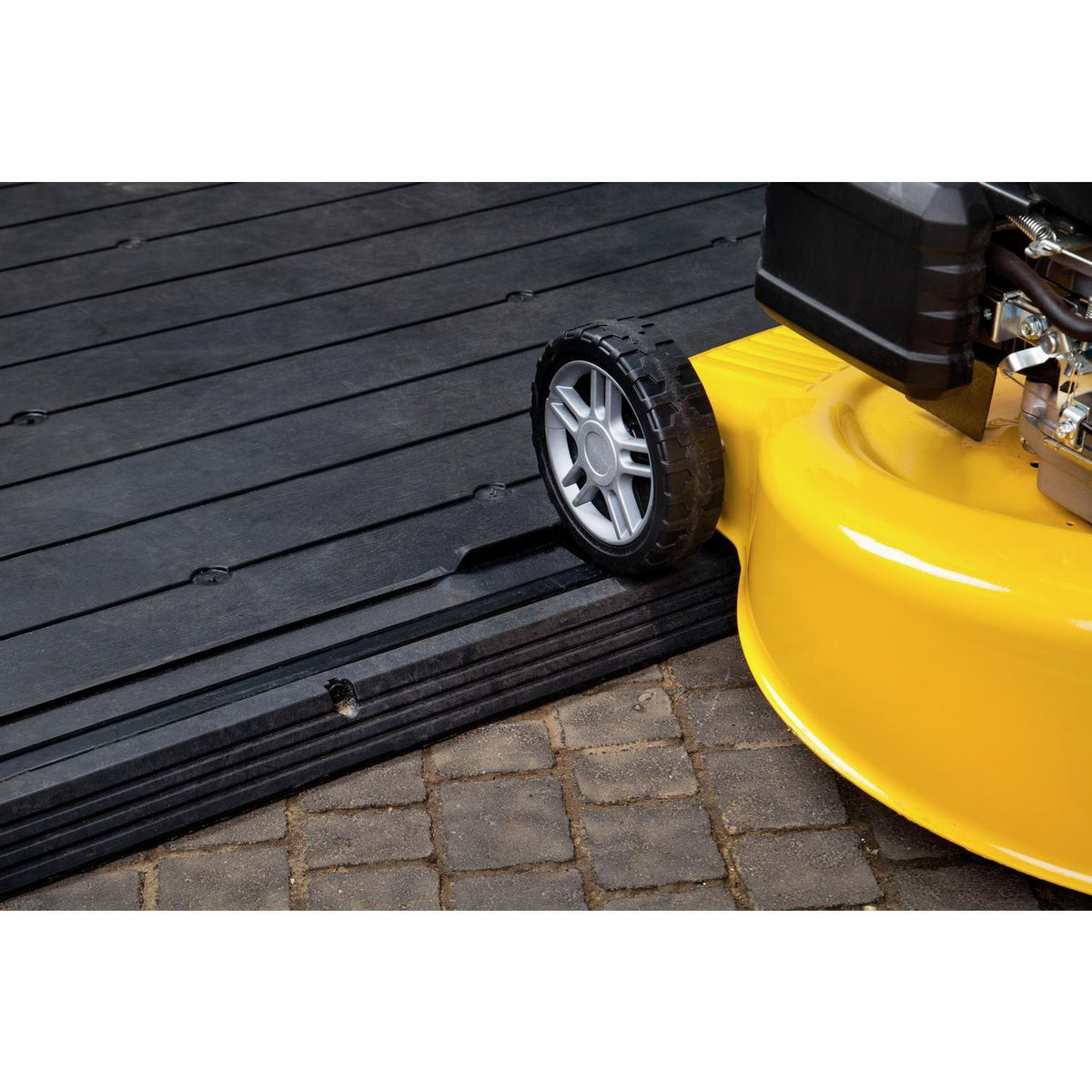 Premier Apex Shed 7.5 × 11.5 ft